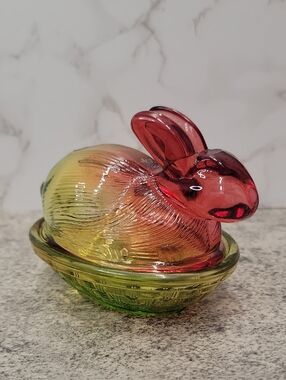 Red and Green Glass bunny rabbit on a nest